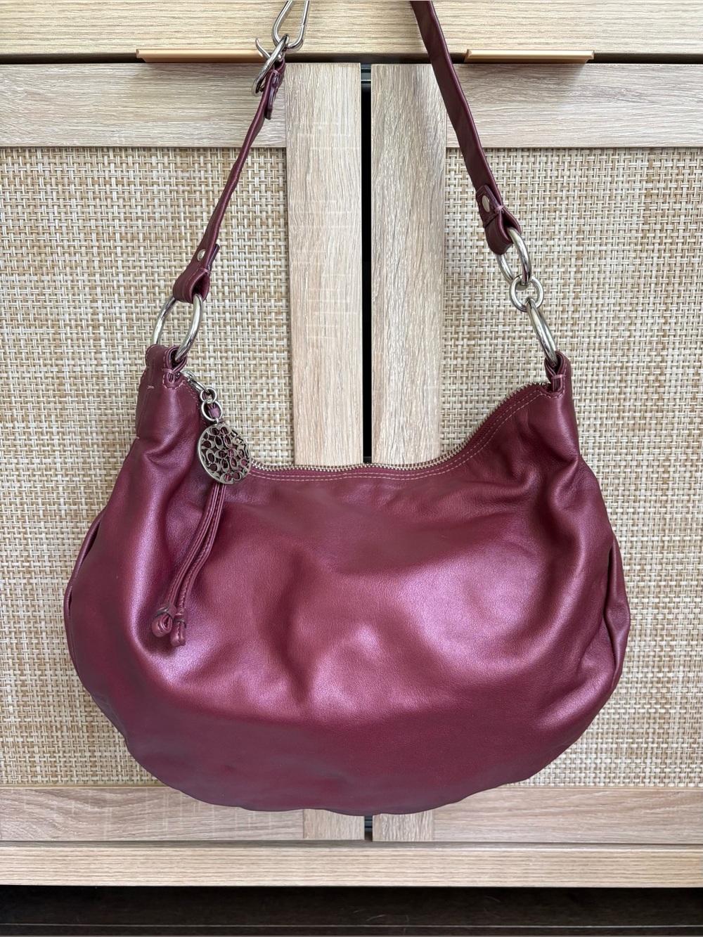 COACH One Shoulder Wine Red Maroon Burgundy Magenta Hobo Bag Handbag F13708